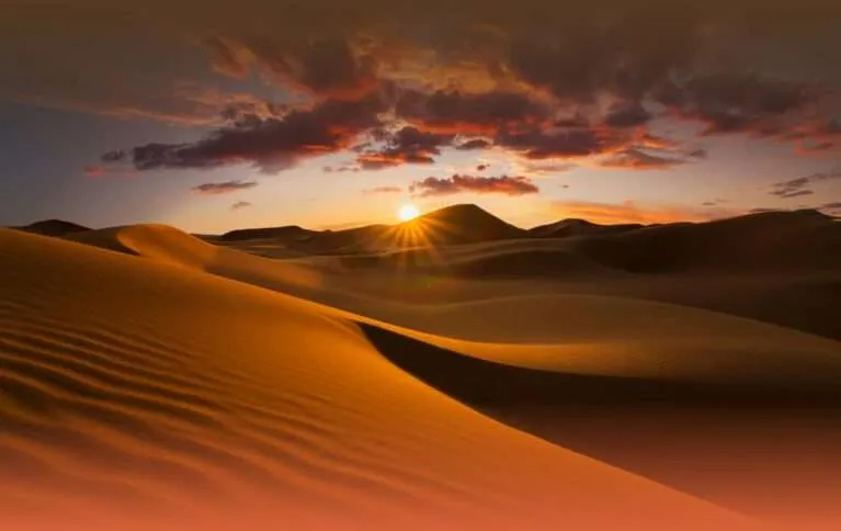 10-Day Luxury Morocco Tour from Tangier to Marrakech, Erg Chebbi desert.